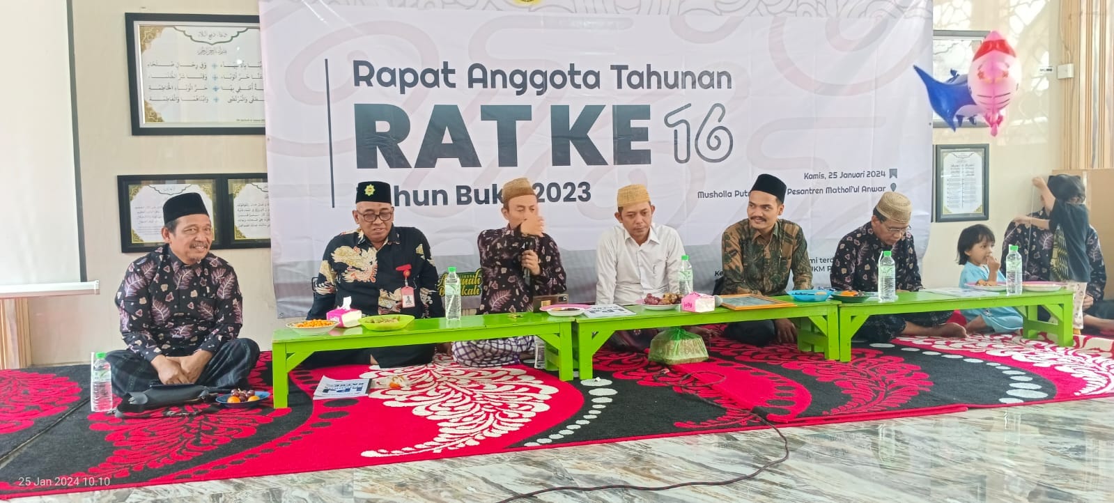 General Manager KSPPS BMT Mandiri Sejahtera Karangcangkring Jawa Timur (Bp.H.M.Ayubi Chozin) menghadiri Rapat Anggota Tahunan (RAT) ke 16 tahun buku 2023 KSPPS Mawar Jatim di Mushalla Putra Pondok Pesantren Matholi'ul Anwar